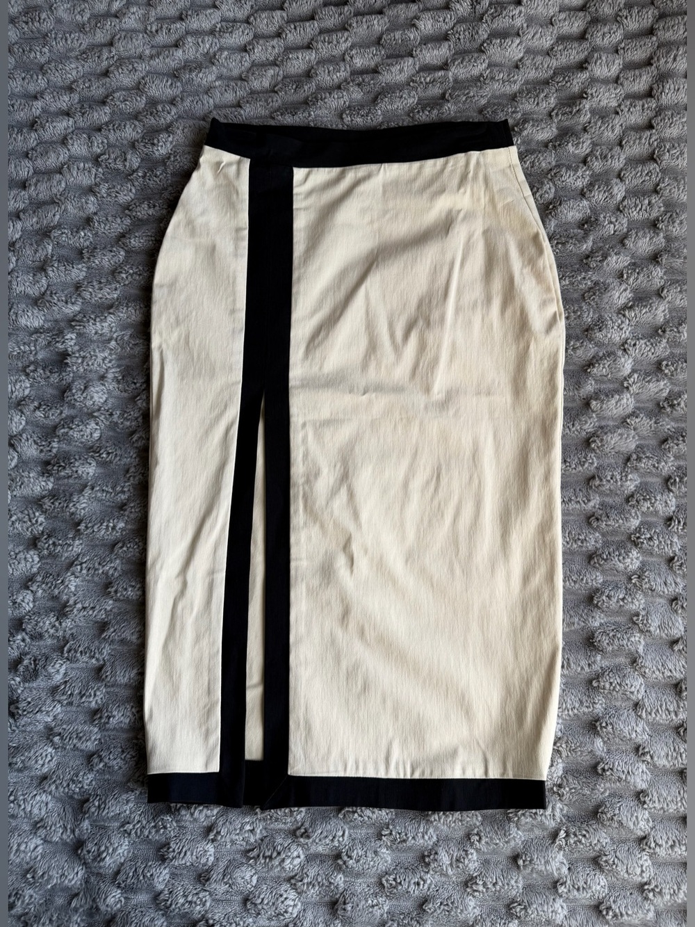 Cream and Black Colorblock Split Midi Skirt